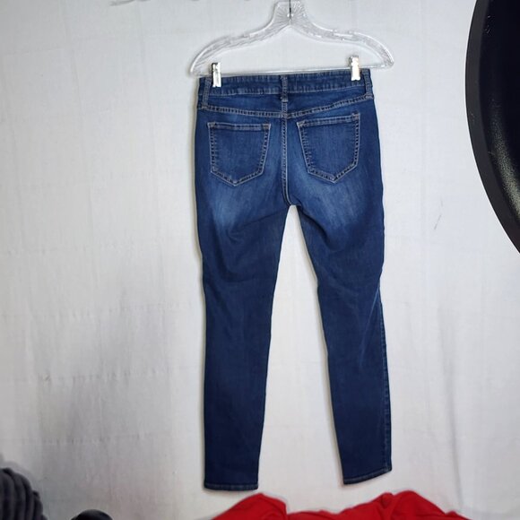 Old Navy Rock Star Dark Wash Cotton Poly Span Mid Rise Stretch Skinny Jean 8 Reg - Picture 10 of 16